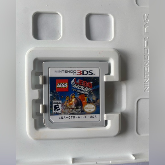 The Lego Movie Nintendo 3DS Video Game - Picture 3 of 4